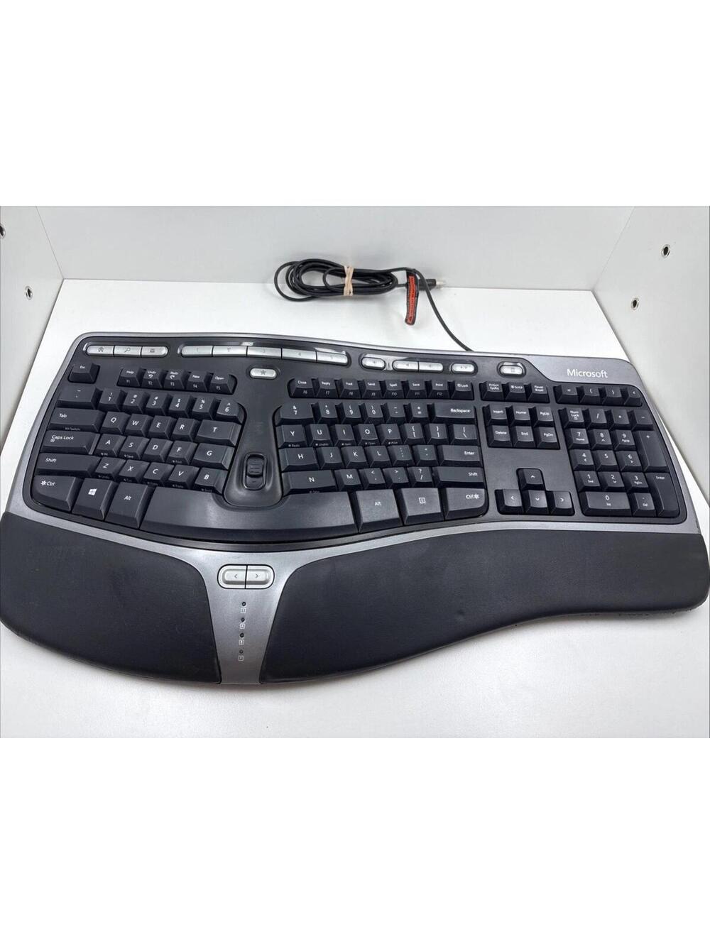 Microsoft KU-0462 Natural Black Ergonomic Wired Keyboard 4000 v1.0 6102 NO RISER
